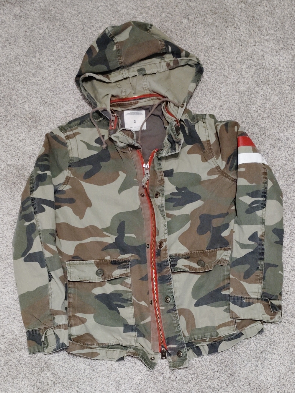 Zara Woman Camouflage Hooded Jacket with Orange Zip Accent